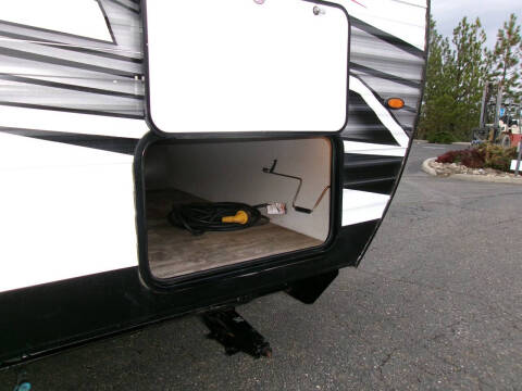 2019 Forest River Shockwave 25rqmx