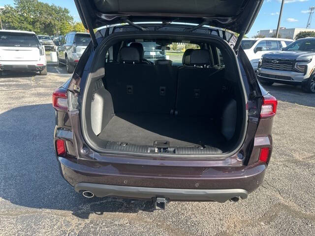 2023 Ford Escape ST-Line Select