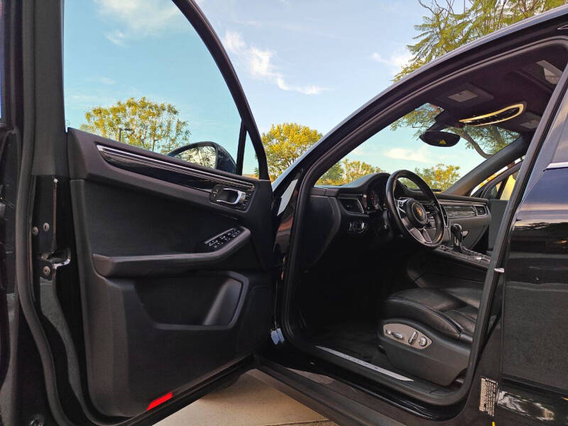 2016 Porsche Macan S