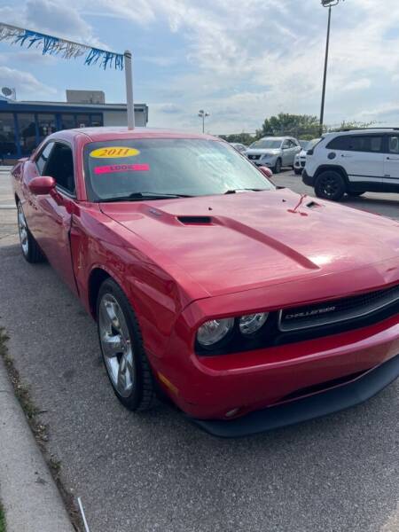 2011 Dodge Challenger for sale at JJ's Auto Sales in Independence MO