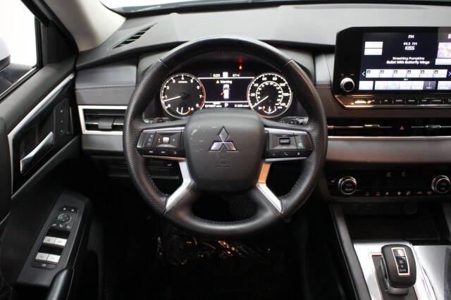 2022 Mitsubishi Outlander SEL