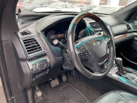 2016 Ford Explorer Platinum