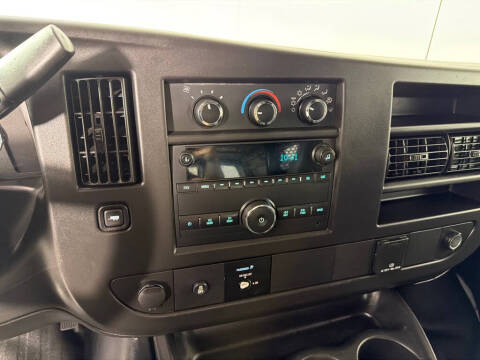 2020 Chevrolet Express 2500
