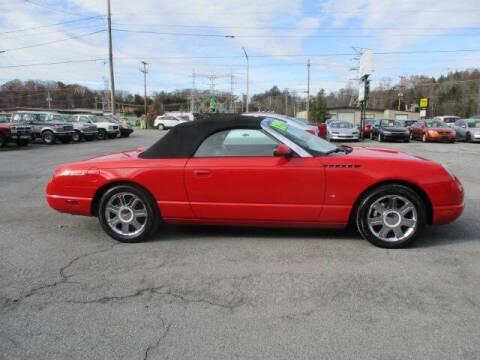 2004 Ford Thunderbird Deluxe