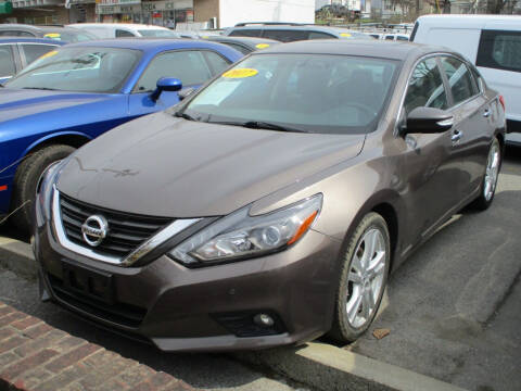 2017 Nissan Altima for sale at A & A IMPORTS OF TN in Madison TN