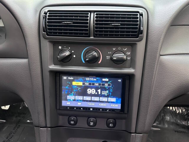 2001 Ford Mustang SVT Cobra