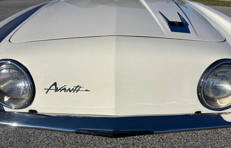 1963 Studebaker Avanti