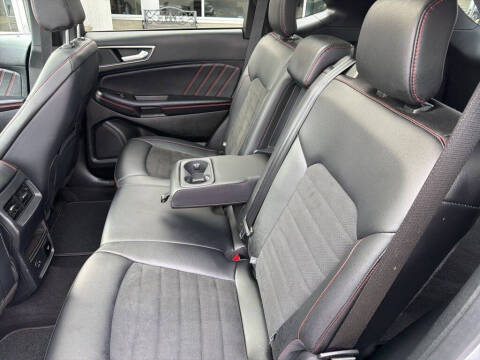 2022 Ford Edge ST-Line