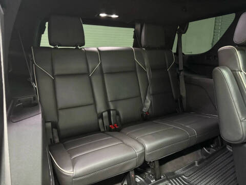 2023 Cadillac Escalade Sport