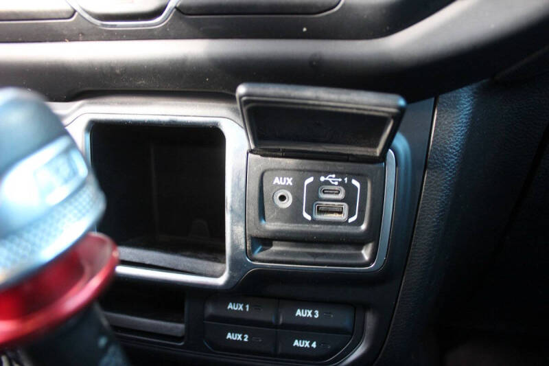 2020 Jeep Gladiator Sport