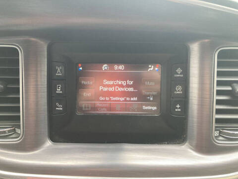 2017 Dodge Charger SE