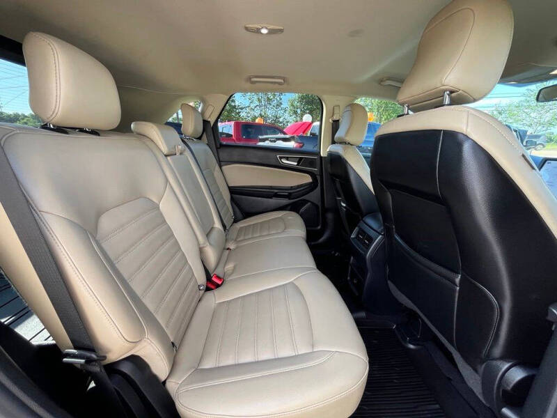 2021 Ford Edge SEL