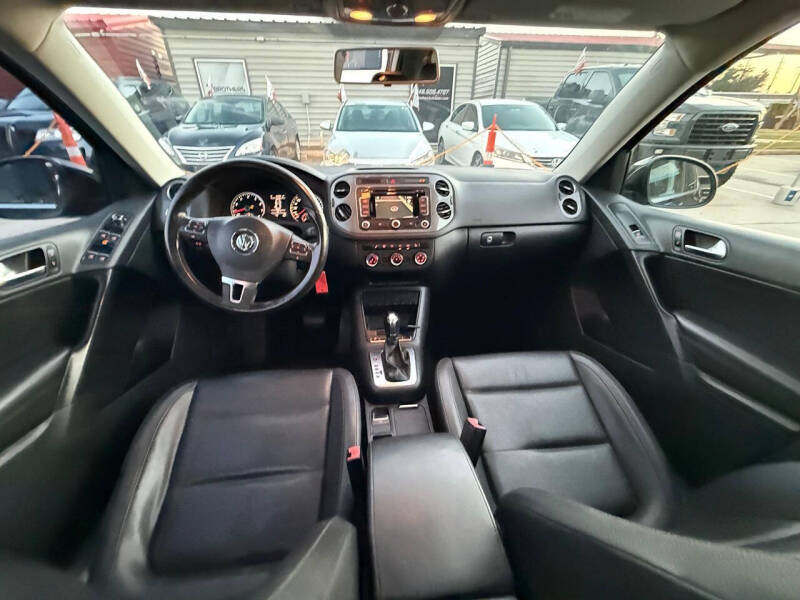 2013 Volkswagen Tiguan SE 4Motion