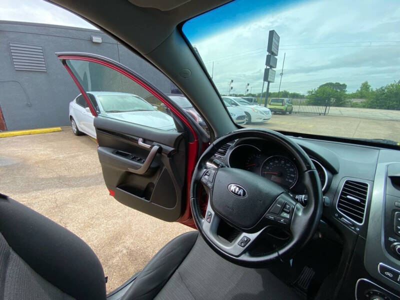 2015 Kia Sorento LX