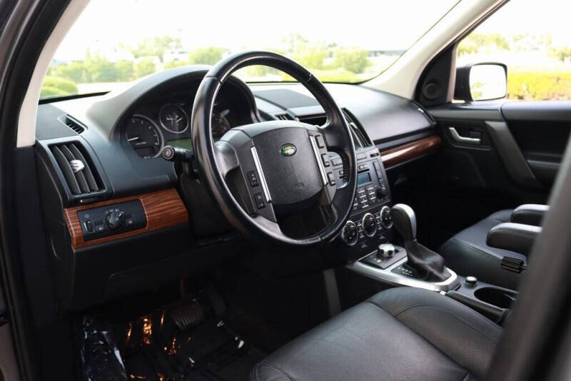 2010 Land Rover LR2 HSE