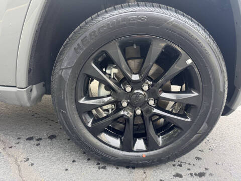 2019 Jeep Grand Cherokee Altitude