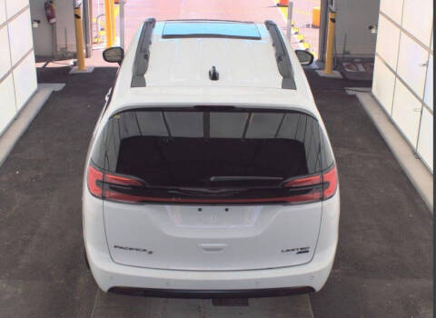 2025 Chrysler Pacifica Limited