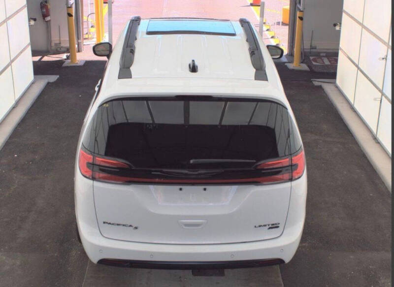 2025 Chrysler Pacifica Limited