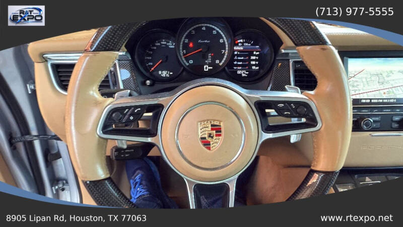 2015 Porsche Macan Turbo