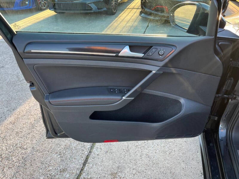 2016 Volkswagen Golf GTI