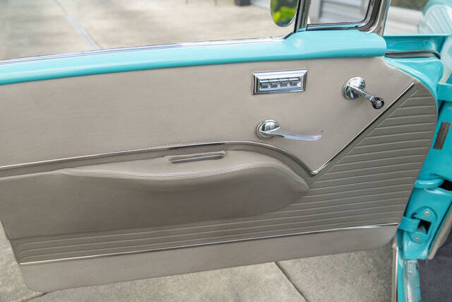 1955 Chevrolet Bel Air 23