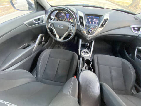 2017 Hyundai Veloster