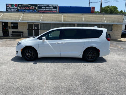 2020 Chrysler Pacifica Touring