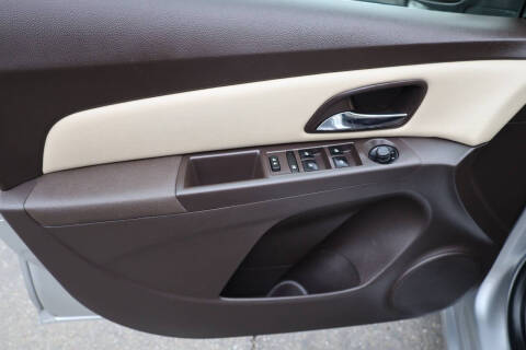 2015 Chevrolet Cruze 2LT Auto