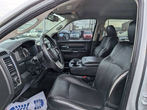 2017 RAM 1500 Laramie