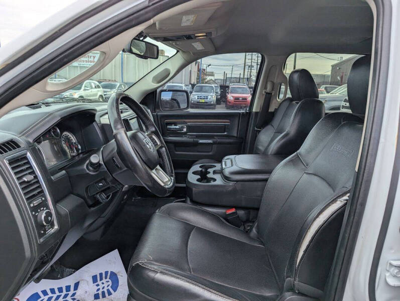 2017 RAM 1500 Laramie