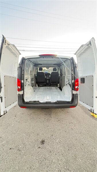 2017 Mercedes-Benz Metris Worker Cargo