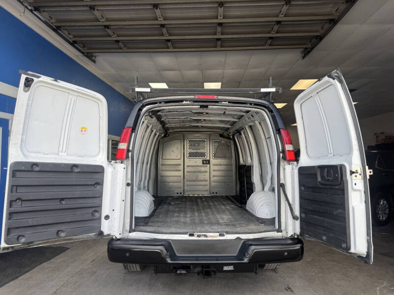 2018 Chevrolet Express 2500