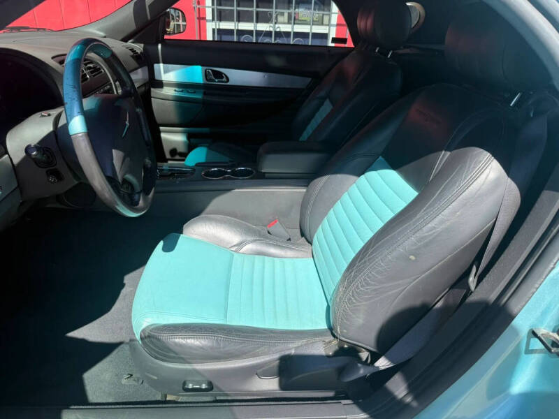 2002 Ford Thunderbird Deluxe