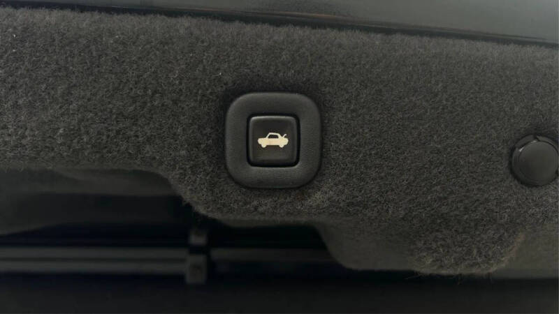 2005 Cadillac XLR