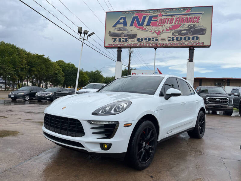 2017 Porsche Macan S