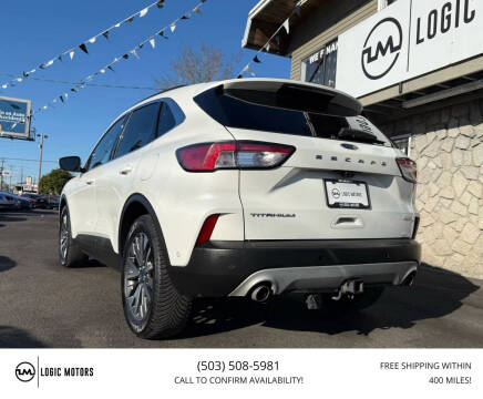 2020 Ford Escape Titanium