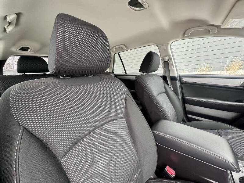 2017 Subaru Outback 2.5i Premium