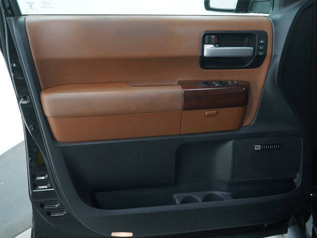 2016 Toyota Sequoia Platinum