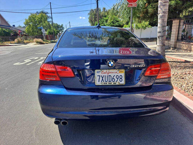 2012 BMW 3 Series 328i