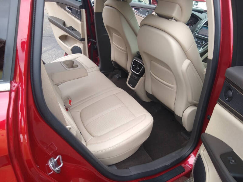 2020 Lincoln Nautilus Reserve