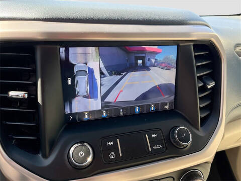 2020 GMC Acadia Denali