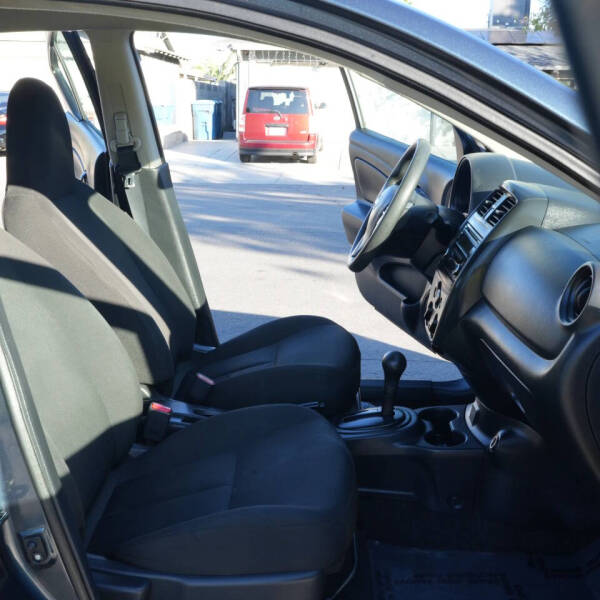 2017 Nissan Versa 1.6 S