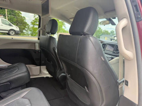 2018 Chrysler Pacifica Touring L