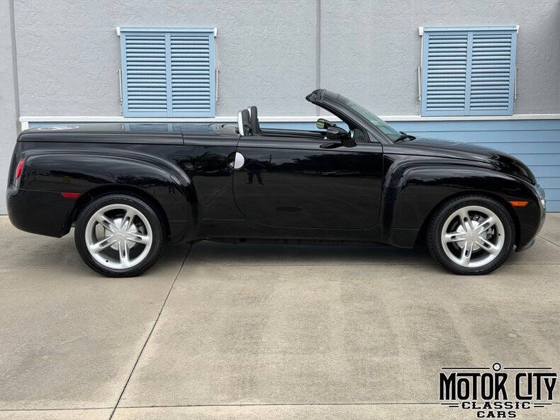 2003 Chevrolet SSR LS