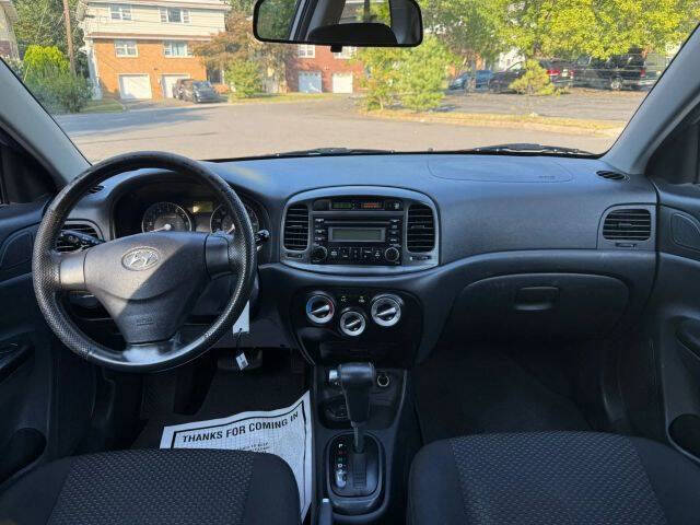 2007 Hyundai Accent SE