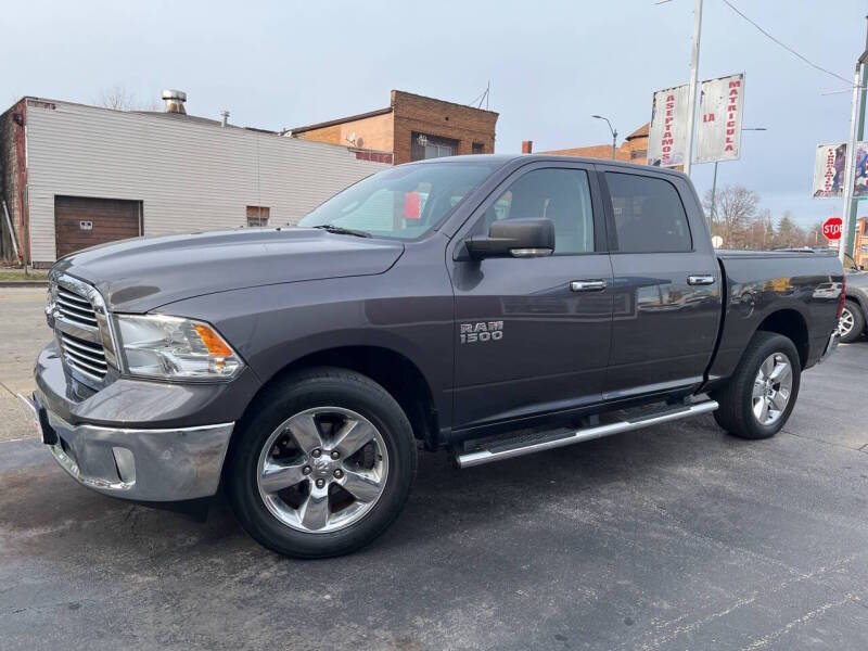 2015 RAM 1500 for sale at Latino Motors in Aurora IL