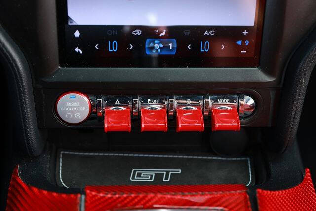 2020 Ford Mustang