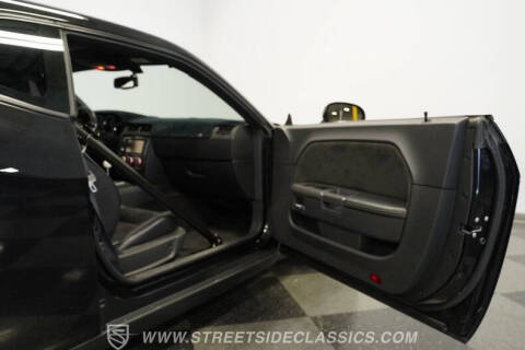 2010 Dodge Challenger SRT8