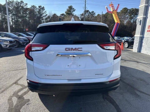 2024 GMC Terrain SLE