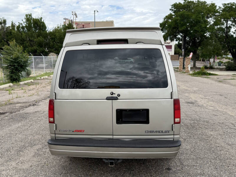 2003 Chevrolet Astro